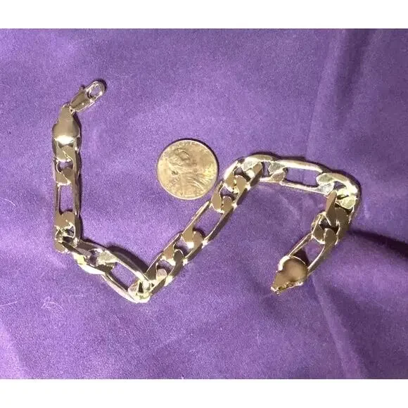 $ Plate Chain Bracelet